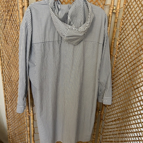 Long Sleeve Tunic - Picture 3 of 7